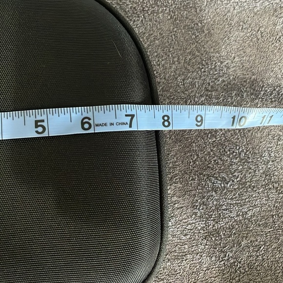 LTGEM Hard Travel Carrying Headphones Case for Sony Diaphragm Headphone, Black - Picture 4 of 5